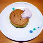 きょうのおやつは、緑茶パンケーキでした。