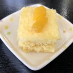 きょうのおやつは、蒸しケーキでした。