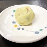 きょうのおやつは、甘納豆茶きんでした。