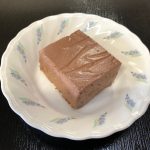 きょうのおやつは、チョコレートムースでした。