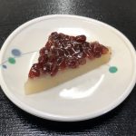 きょうのおやつは、水無月（京都のお菓子）でした。古くから6月30日に、残りの半年、無病息災を願い食べるお菓子だそうです。