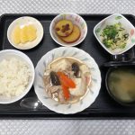 3月19日土曜日　きょうのお昼ごはんは、肉豆腐・みそマヨ和え・さつまいものオレンジ煮・味噌汁・