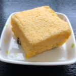 4月20日水曜日　きょうのおやつは、蒸しケーキでした。