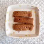 7月25日火曜日　きょうのおやつは、ぽっぽ焼き（新潟県のお菓子）でした。