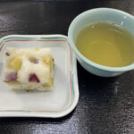 2月3日土曜日　きょうのおやつは、福茶・鬼饅頭（東海地方の和菓子）でした。